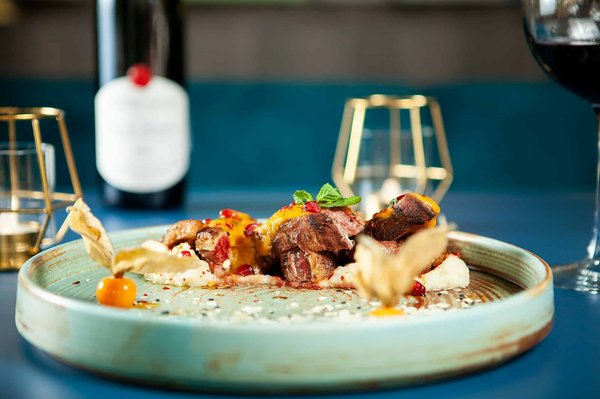 Comment découvrir les traditions culinaires en Italie?